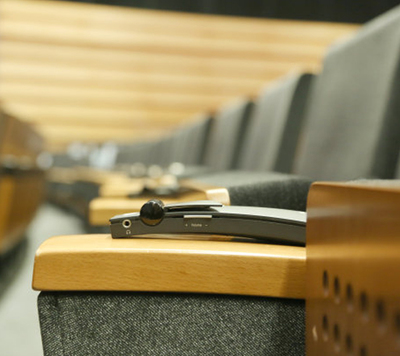 專業(yè)翻譯服務